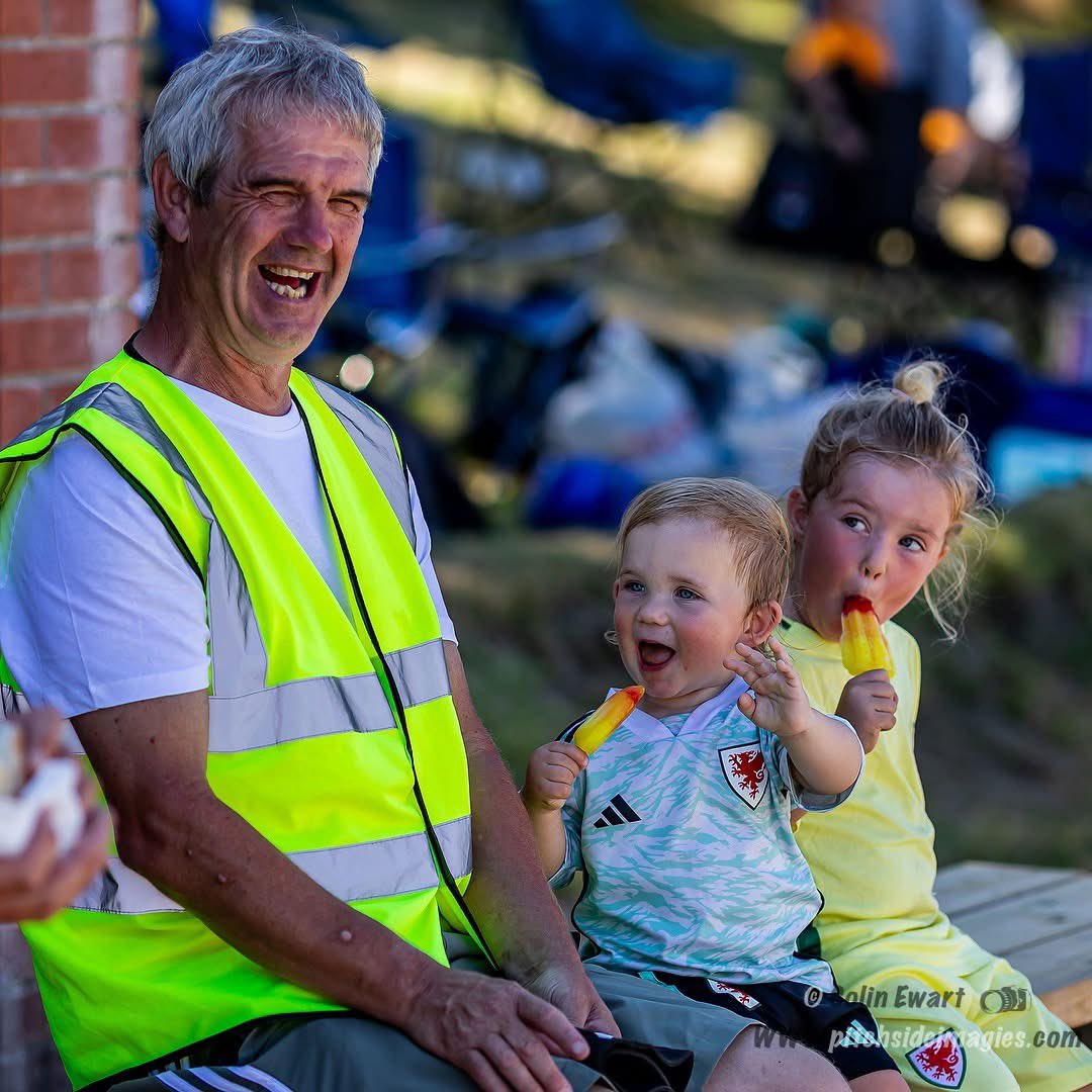 Bow Street FC (@bowstreetfc) on Twitter photo And thatโs a wrap for the Bow Street Junior Tournament 2025!๐
There are too many people to thank individually(other than our incredibly hard working director <a href="/f1spam/">Amlyn Rhys Ifans</a> of course), so weโll just say a huge thanks to EVERYONE who made it possible ๐ซถ
#magpies ๐ค๐ค
๐ธ <a href="/ColinEwart3/">Colin Ewart/pitchsideimages</a> And thatโs a wrap for the Bow Street Junior Tournament 2025!๐
There are too many people to thank individually(other than our incredibly hard working director <a href="/f1spam/">Amlyn Rhys Ifans</a> of course), so weโll just say a huge thanks to EVERYONE who made it possible ๐ซถ
#magpies ๐ค๐ค
๐ธ <a href="/ColinEwart3/">Colin Ewart/pitchsideimages</a>