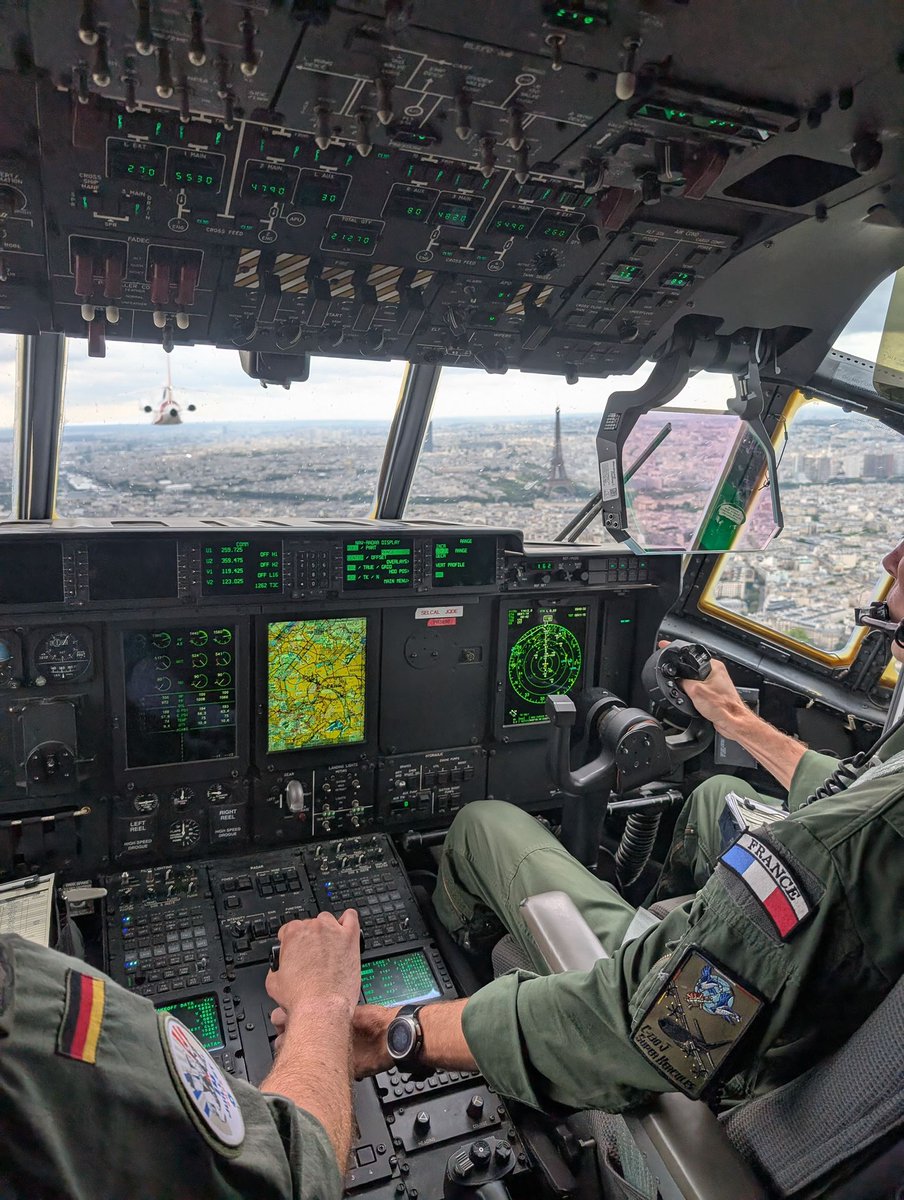 GermanyNATO's tweet image. France is celebrating Bastille Day today. Over 70 aircraft from different countries took part in the formation flight over Paris, including a C-130 with a 🇫🇷 and a 🇩🇪 pilot and two 🇩🇪 and one 🇫🇷 loadmaster. A German Eurofighter from 31 Tactical Air Wing Boelcke also took part.