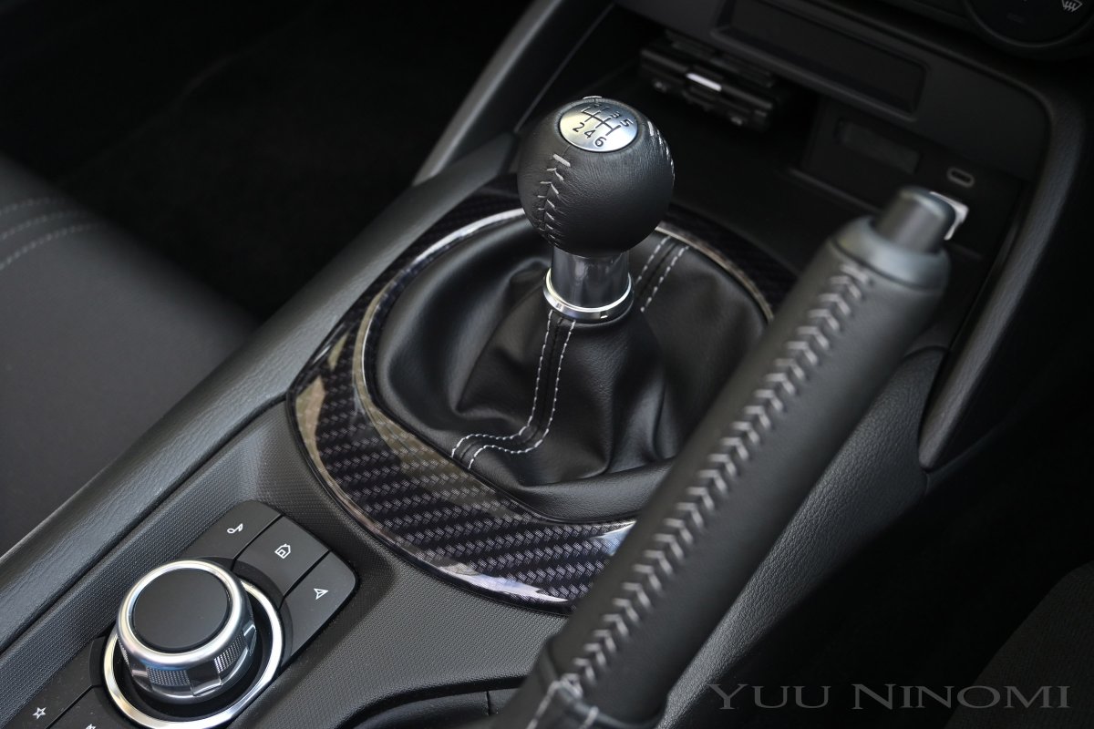 nino4626's tweet image. #2 To the next stage (Tokyo)
さらにもう1箇所内装カスタマイズ。

#SecondStage シフトパネル [デジタルカーボン調]

すんばらしい。手放しで褒め称えたい。大満足。
艶々感があってとても高級っぽい雰囲気になる。ピアノブラックと迷いましたが、どちらでもお好みか。
#ND5RE #NDportrait