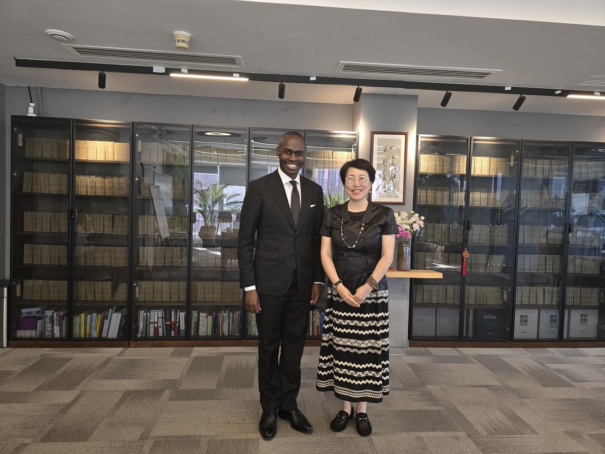 benchitunga's tweet image. We thank Madam Alice Wang , the director of the Beijing – Sustainable Development Cooperation (BJ-SDC) and General Secretary – PILC and the Aurora Borealis Foundation for her welcome and hospitality. BC