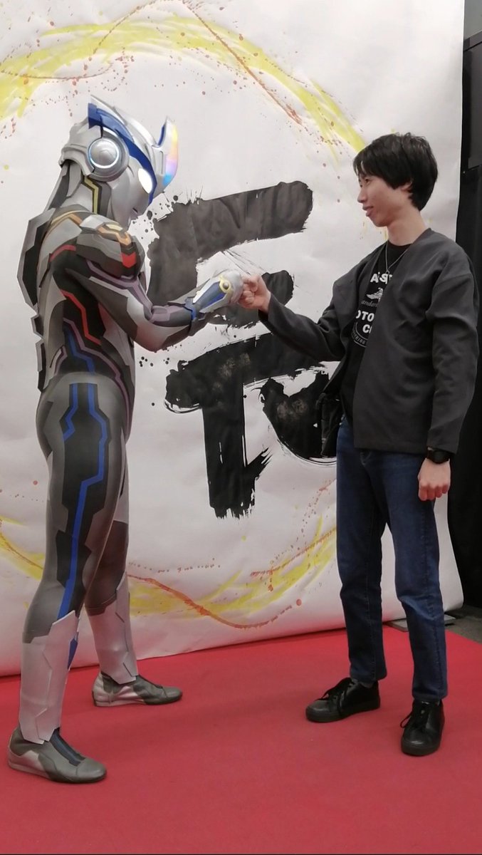 ウルトラマンエックス10周年おめでとう！！
#ウルトラマンX10周年