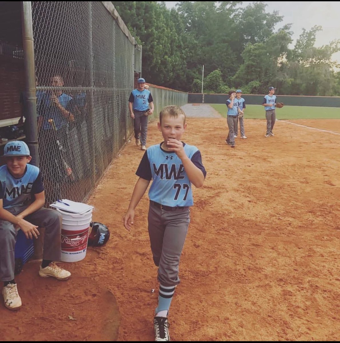 kylerwolfe28's tweet photo. Congrats Eli on being the #1 pick of the 2025 MLB draft !🔥 https://t.co/HBYbFz2UCT