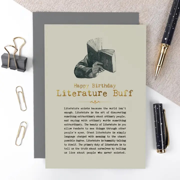 Happy Monday, book lovers! It's been a while. 😲 I hope you're all well. 

Did you know that we sell a wide range of greetings cards? Perfect for readers, writers, poets, and more. 
#booklover #reader 

Check them out here👇  theliterarygiftshop.co.uk/collections/al…