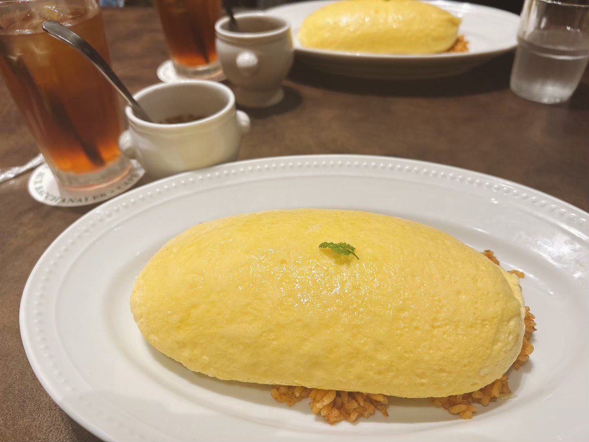 Shui_630's tweet photo. 可愛いのんのんと渋谷デート💕

のんびりお話して美味しいもの食べれて
幸せやった🥰

コンビニ探し歩いたり、
行ったことない建物に入ってみたり
楽しすぎた🤣

そして、、、
のんのんが‼️可愛かった‼️

いつもありがとう🥹💗 https://t.co/mSIRUENtyk