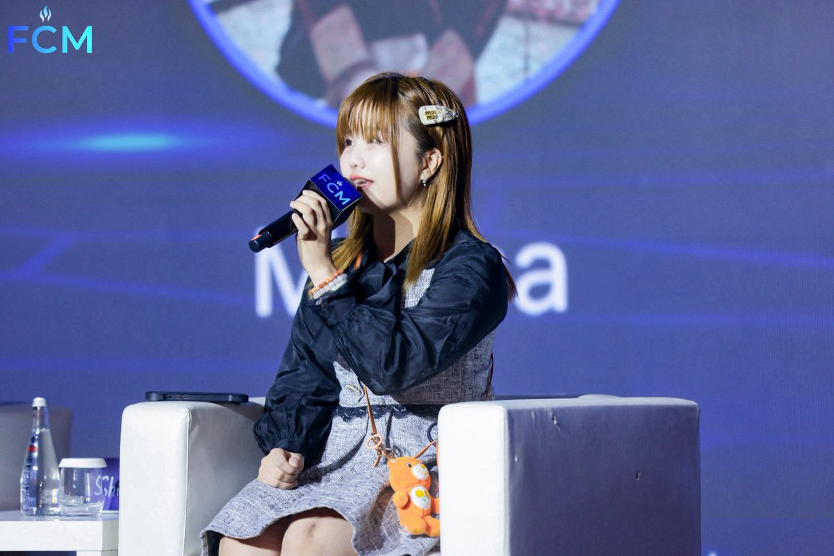 Shimal2i_eth's tweet image. I was in Hong Kong 🇭🇰 for the @fcmoffice launch. Thank you for having me!  🧡
Had an awesome panel with:  
• Dorothy @web3aqi  , Host  
• Koala @giantcutie666  , Co-founder, Clabs  
• Enec @mai_ethsol , Founder, Nonsync  
• Melisa @mowang_crypto , Marketing Manager…