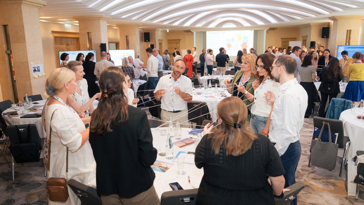 EUAsylumAgency's tweet image. On 12โ13 June, the EUAA Conference for Trainers united experts from across the EU to exchange ideas on AI tools, simulations & digital collaboration - empowering trainers to innovate and lead in asylum and reception training.