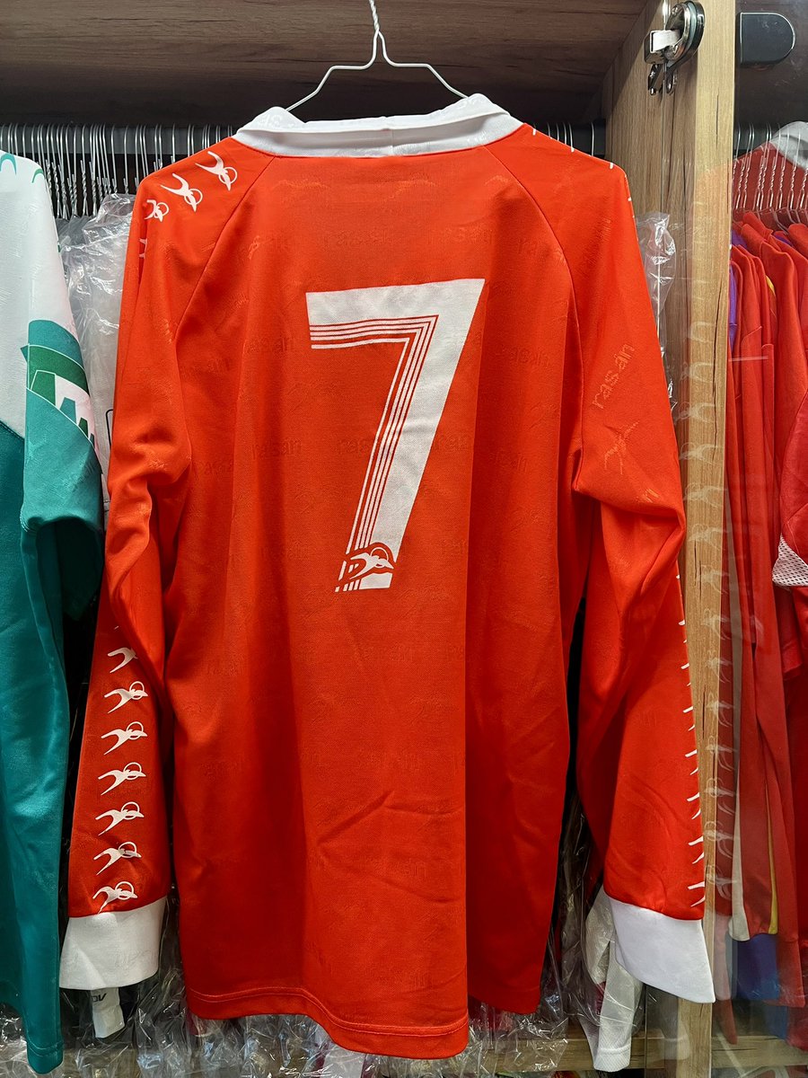 ildelima6's tweet image. In love with 90’s Spanish Teams Shirts 🇪🇸⚽️🫶🏻 #almeria #murcia #palamos #rasan #2A #tonilima