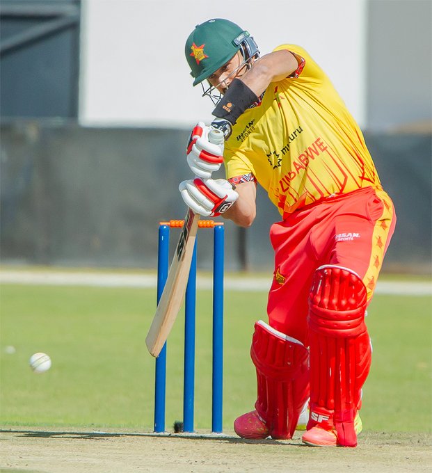 Raza's 50 take ZIM to 141 in 20 Overs 👏