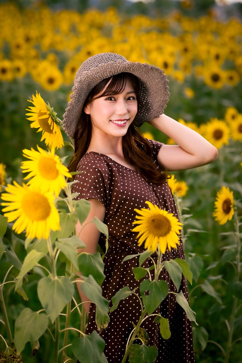 emu_zou_sub's tweet image. #ひまわりの日 👒🌻

Reikaさん(@reika_shimizu_)
