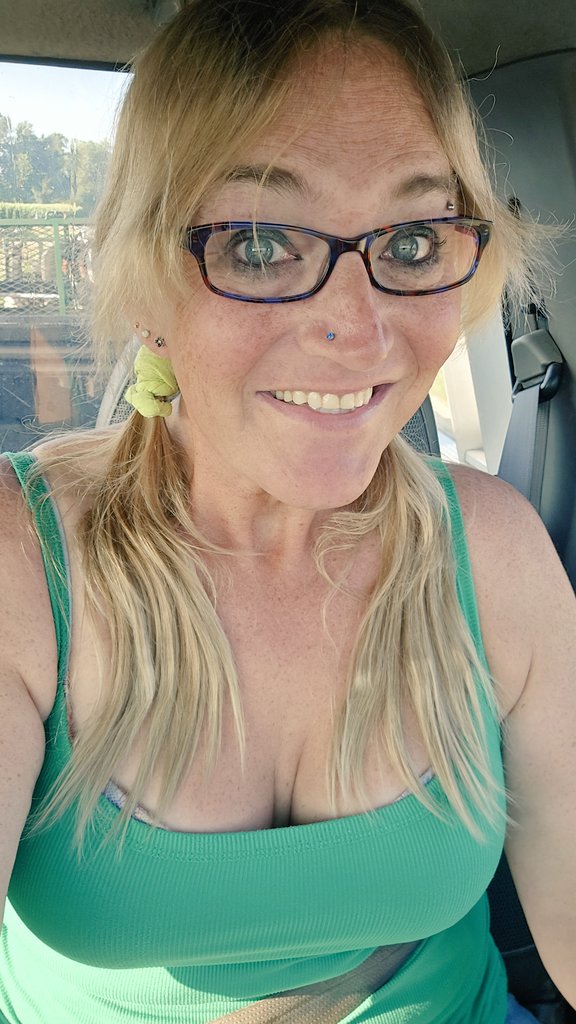 Ms. Skarski tweet media
