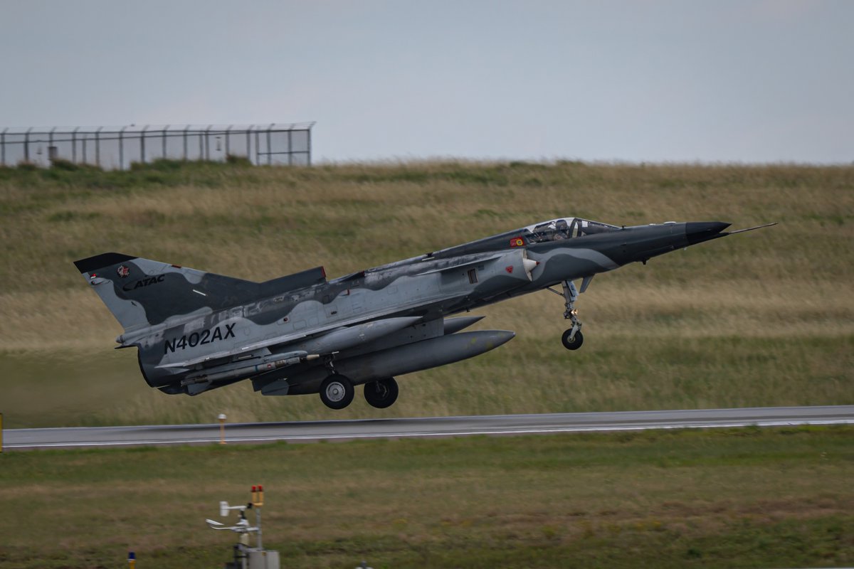 GDevorePhotos's tweet image. ATAC78, an F-21 KFIR from the Airborne Tactical Advantage Company departs Peterson SFB after a quick fuel stop.