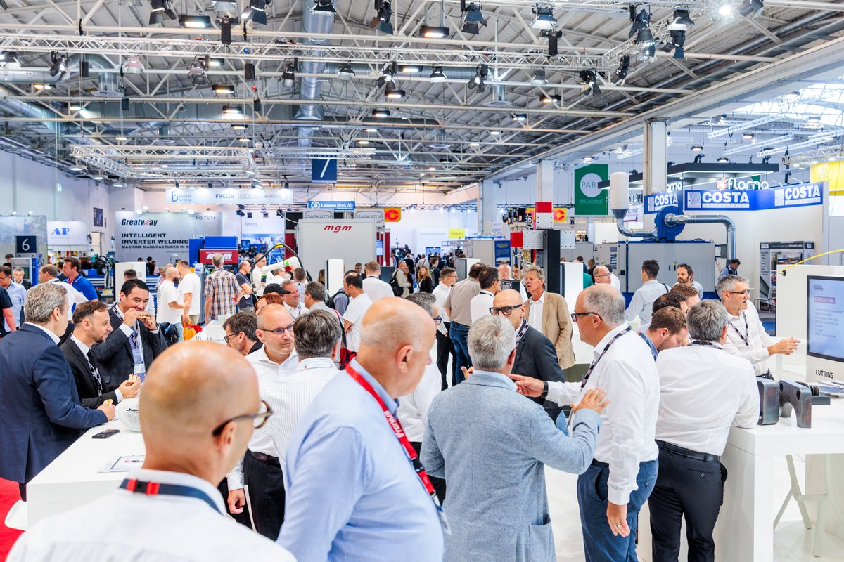 SCHWEISSEN &amp; SCHNEIDEN show preview

SCHWEISSEN &amp; SCHNEIDEN, a global trade fair for joining, cutting and surfacing, will take place from 15-19 September 2025 at Messe Essen in Germany.

Read more in International Sheet Metal Review:

ismr.net/Schweissen-and…

#ISMR
