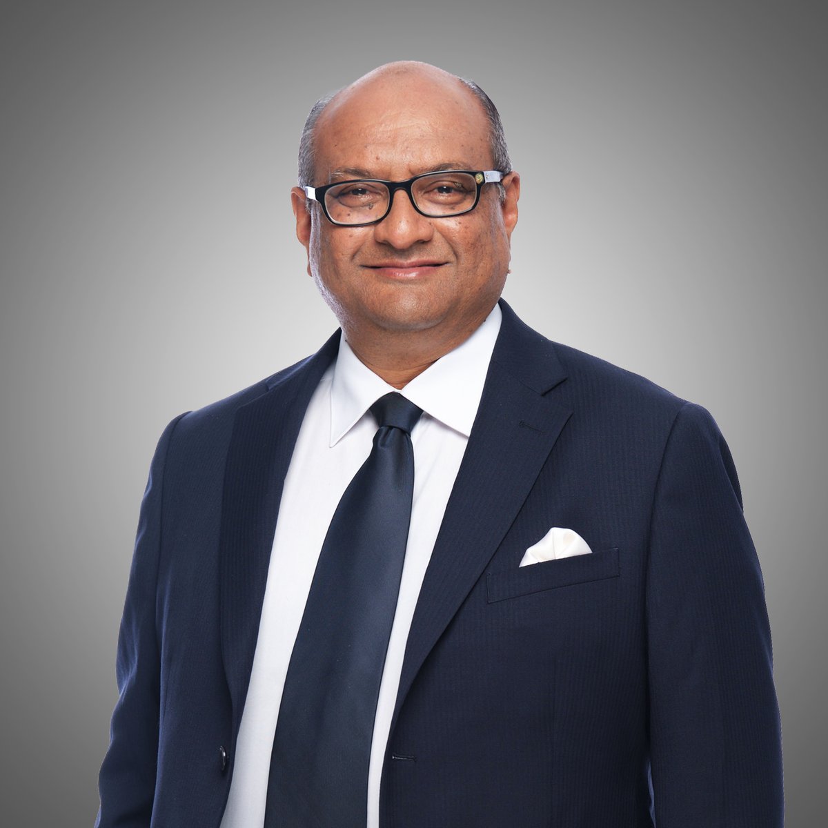 We are pleased to announce that Shri Subhankar Sen has taken over as Director (Marketing) at Bharat Petroleum Corporation Ltd (BPCL).
With over three decades of experience, Shri Subhankar Sen brings a wealth of knowledge and expertise in fuel retailing, lubricants marketing, and