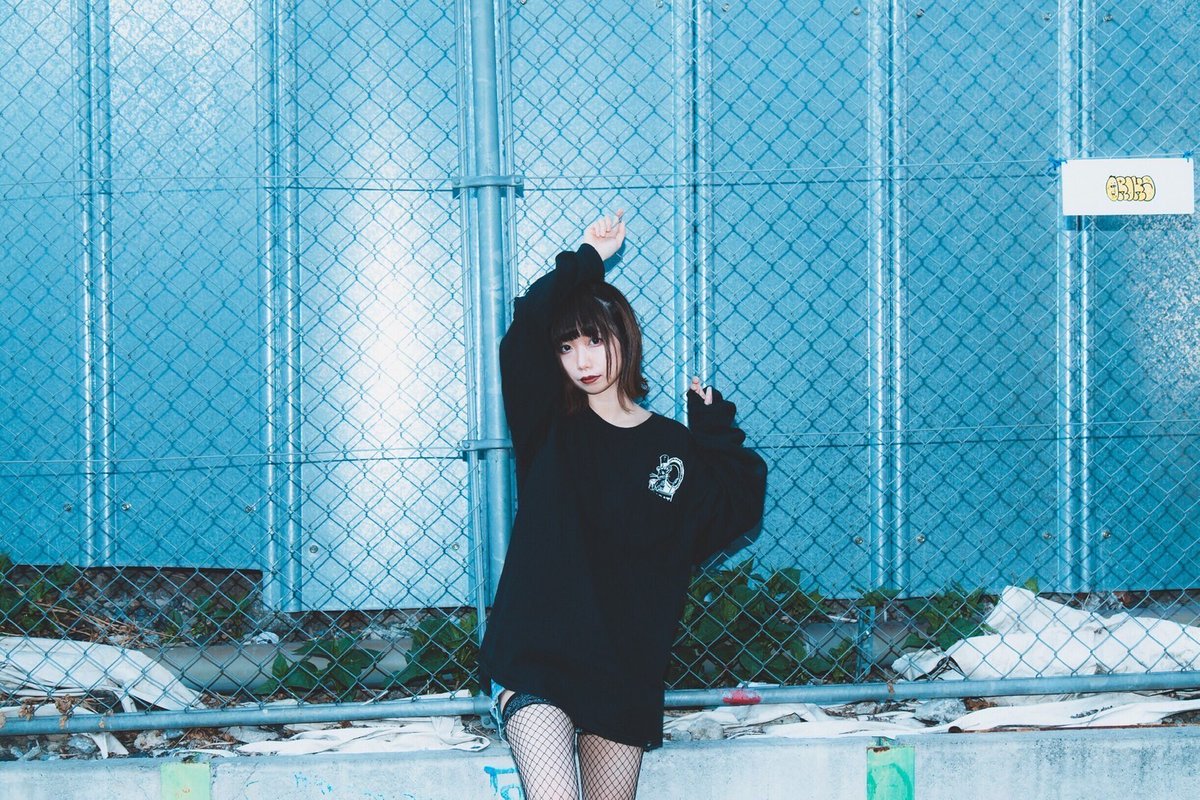 【 𝐆𝐮𝐞𝐬𝐭 𝐃𝐉𝐬 𝐏𝐫𝐨𝐟𝐢𝐥𝐞 】
2025/08/23(土) at 下北沢CREAM
「 PARA CLASSIC vol.13 」 #パラ
⁡
❪ タイラダイスケ ❫
新進気鋭のバンドと創り上げるROCK DJ Partyの先駆け的な存在であるFREE THROWを主催。