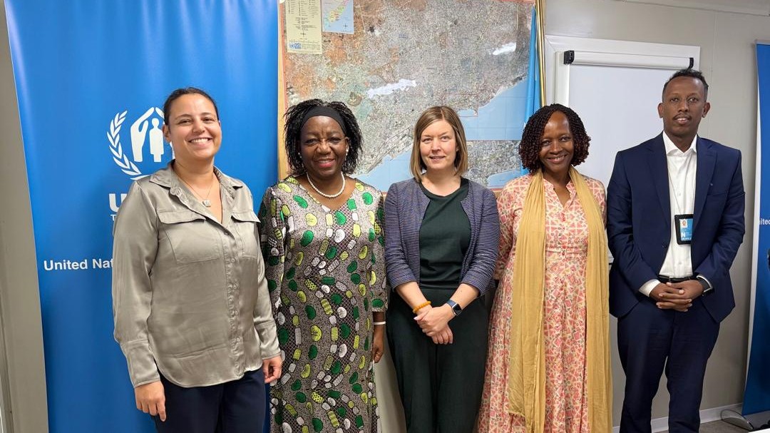 UNHCRSom's tweet image. Today, #UNHCR Deputy Rep. Ms. Mandy Owusu alongside UNHCR colleagues, hosted Ms. Emma Pajunen & Ms. Saara Asikainen from the Finnish Embassy. Discussions centered on strengthening collaboration, addressing critical funding gaps & scaling up support for displaced communities.