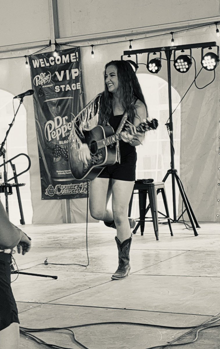 Anna Scott (@annascott_music) on Twitter photo So grateful <a href="/countryconcert/">#CountryConcert25</a>! I really appreciate your hospitality and support! Thank you 💕#countryconcert #ohio #music So grateful <a href="/countryconcert/">#CountryConcert25</a>! I really appreciate your hospitality and support! Thank you 💕#countryconcert #ohio #music