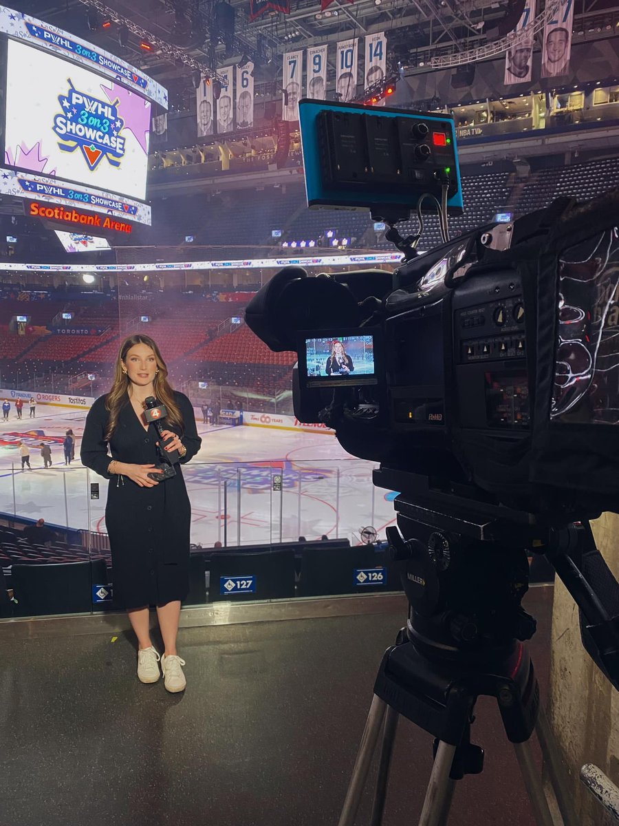 CBK Media Management (@cbkmediamgt) on Twitter photo A big congrats to client <a href="/SaraaHolland/">Sara Holland</a> on joining <a href="/WNCN/">CBS 17</a> in Raleigh as a sports anchor/reporter! Sara is staying in the Nexstar family as she previously worked for WIVB in Buffalo.
cbkmediamanagement.com/2025/07/14/top…
#RaleighTVNews
#WNCN
#SportsAnchor
#SportsReporter
#Top25Move
#TeamCBK A big congrats to client <a href="/SaraaHolland/">Sara Holland</a> on joining <a href="/WNCN/">CBS 17</a> in Raleigh as a sports anchor/reporter! Sara is staying in the Nexstar family as she previously worked for WIVB in Buffalo.
cbkmediamanagement.com/2025/07/14/top…
#RaleighTVNews
#WNCN
#SportsAnchor
#SportsReporter
#Top25Move
#TeamCBK