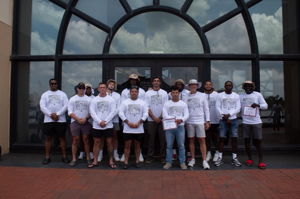 FalconsCR's tweet image. Our 17th Annual Fishing with the Falcons trip wrapped up with an unforgettable day of deep sea fishing off the coast of Savannah. Huge thanks to the military members from Hunter Army Airfield for their service and for joining us for a great weekend.🎣🇺🇸