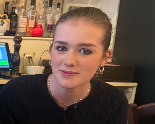 MISSING: 16 year old Larissa Johnston's been reported missing from the Pollok area of Glasgow.
Larissa, who's also known as Lara, was last seen around 6.10pm on Sunday the 13th of July in Glenmill Crescent.  
She is described as 5ft 5ins, of slim build with brown hair. When last