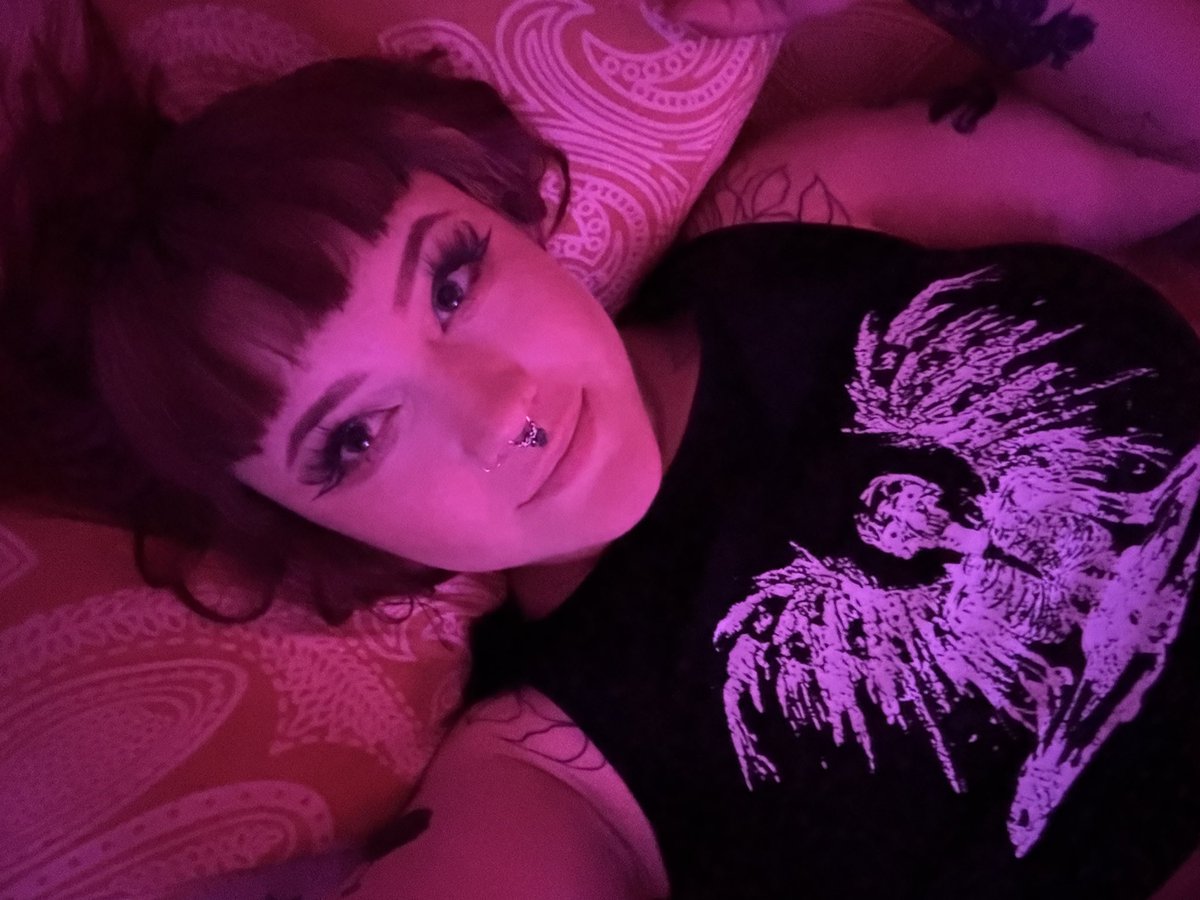 urmomsfindom's tweet photo. u owe me a tribute of $60, im ur moms findom and im gonna rob your ass https://t.co/NlZshImLDF