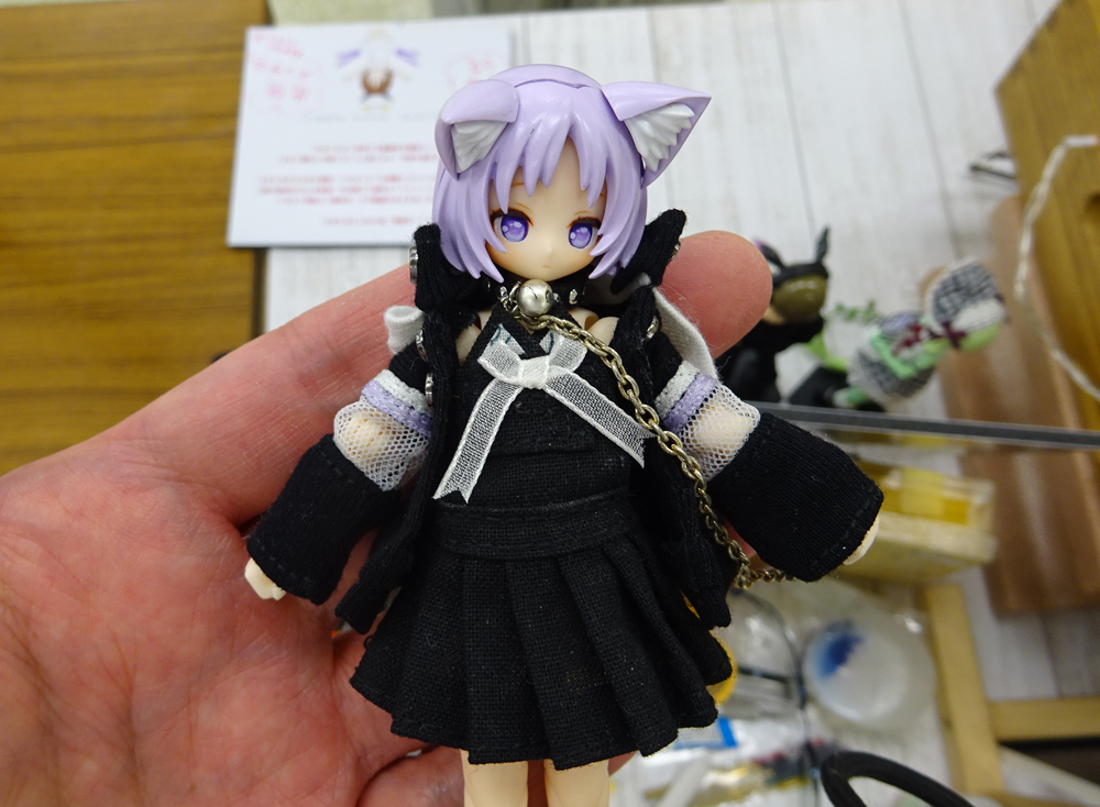 (・ ・)っ🐱 < ちなみに くすくんちの かるかんちゃんは これにゃん
#くすっ子うさ #宇宙ねこ