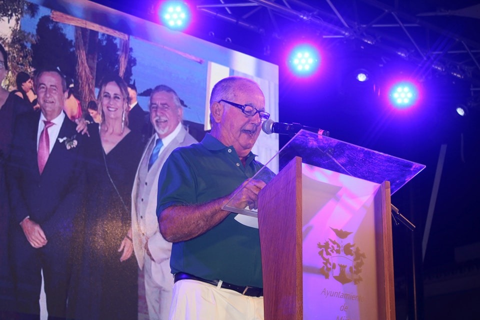 #Programación | #Mijas 
📺 Martes, 15 de julio a las 22:00 horas en <a href="/Mijas340TV/">Mijas340TV</a>.
🎉 El viernes, en la plaza del Torreón, vecinos y visitantes pudieron escuchar el pregón que anunciaba las fiestas y que este año corrió a cargo del vecino caleño Paco Lozano