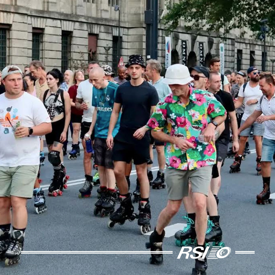 🛼 Rollerdam is terug in Rotterdam!
Van 23 juli t/m 27 aug rol je elke woensdag mee door de stad 🎶

🎧 Roller Rave 17/7
🎓 Clinics 15–19/7
🚦 Verkeersregelaars gezocht via rollerdam@skateland.nl

Meer info 👉 rsi.nl/blogs/news/rol…

#Rollerdam #WednesdayNightSkate