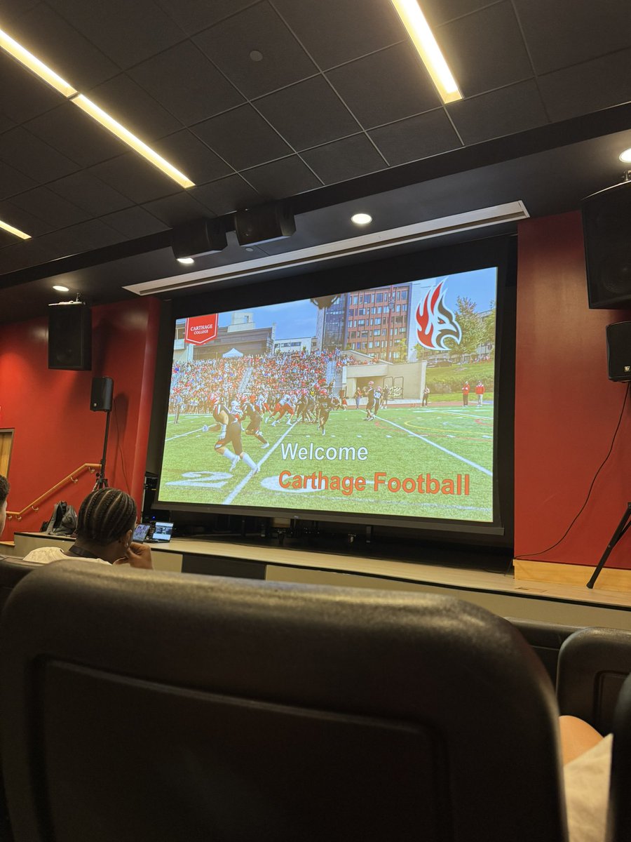 nrivenburg07's tweet image. Thank you @CoachPopino @coach_splitt_ @Coachdavis3090 for having me on a junior day visit this past week. I had a great time seeing the campus and what you guys have to offer at @Carthage_FB
@MattBowen41 @MDohertyICCP @ICCPFootball @EDGYTIM @CoachBigPete