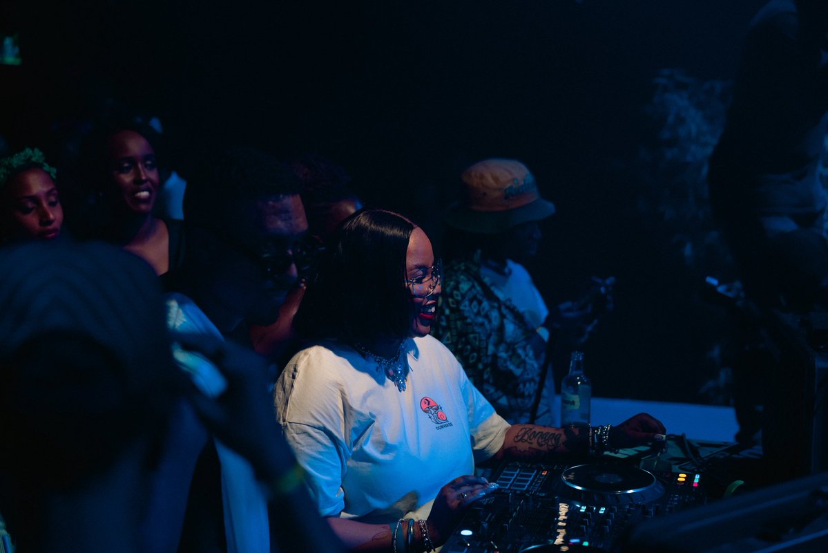 AD1LLXH's tweet image. Had the pleasure of headlining Rwanda’s first & biggest Afro House show on my 30th birthday 🥹💖🎂