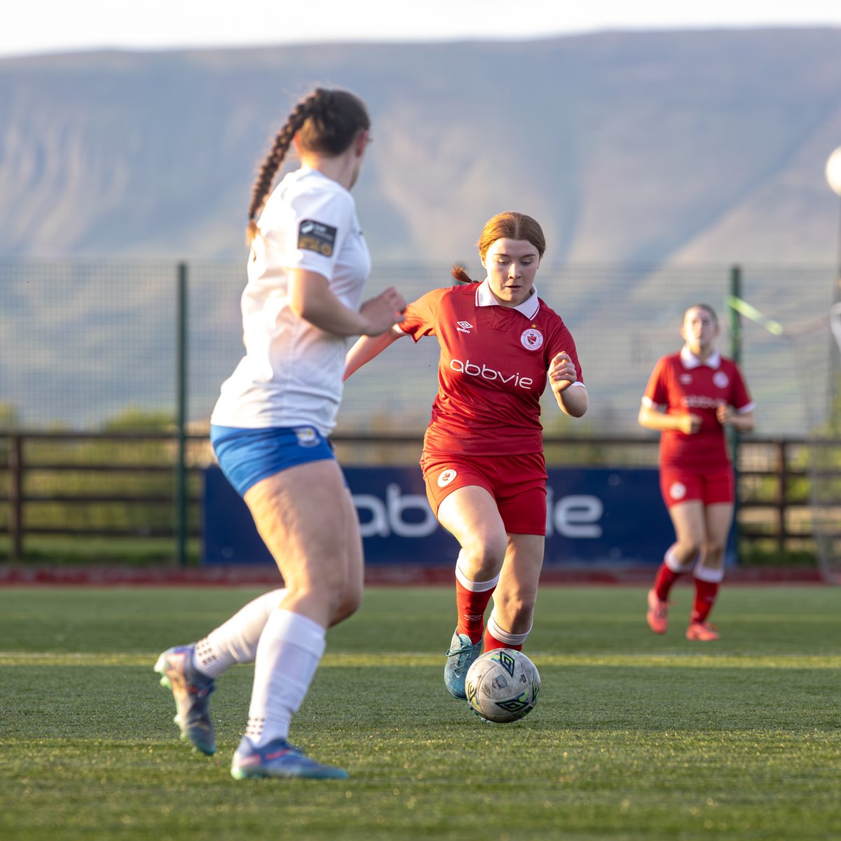 SligoRoversAcad's tweet image. Women's Results 🔴⚪️
U17's: 3-1 loss vs Mayo
U19's: 7-0 loss vs Galway
Goal Scorers 🌟
U17's: Emily Dunne
#Bitored | #Since1928