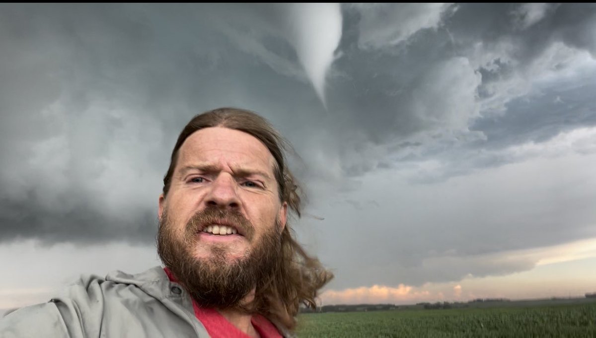 aaronjayjack's tweet image. They call me Arizona Jack because I only shoot tornadoes in Arizona. Here are just a few of my favorite ones. Love this state.