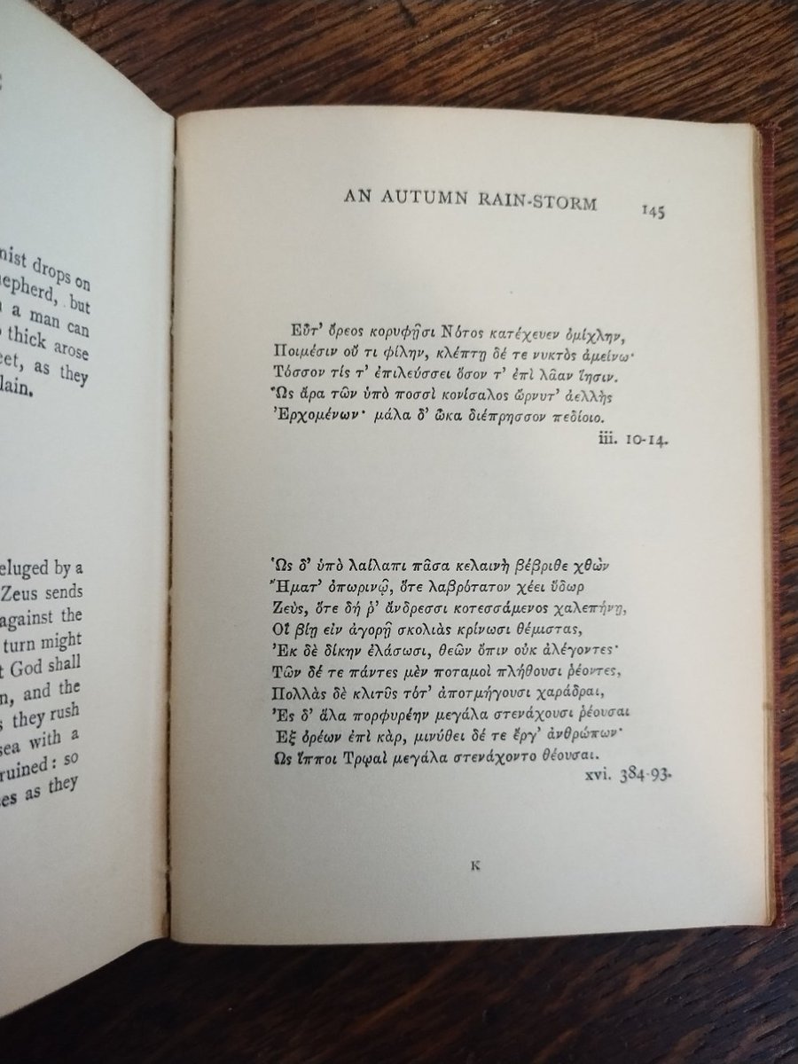 nchlsswft's tweet image. Yet another pocket edition, Winbolt's selections from the Iliad, with English translations, made just before the advent of the Loeb series. I haven't used this one much but will keep in pocket presently and see what happens.
