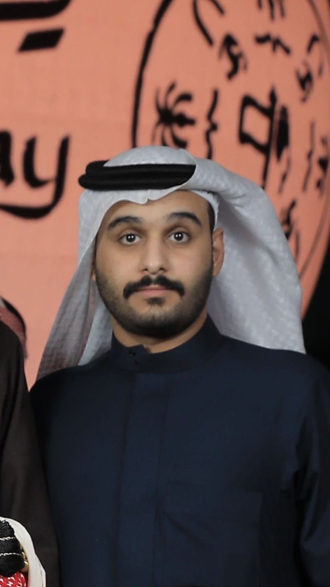 نتقدم بخالص التهاني والتبريكات للشريف/

هاشم بن سعود بن ناصر آل صامل

بمناسبة مباشرته الوظيفية لهذا اليوم
بإدارة الأوقاف والمساجد برنية

سائلين الله عز وجل أن يجعلها عوناً له على طاعته
ألف مبروك يا أبو سعود ومنها للأعلى بإذن الله