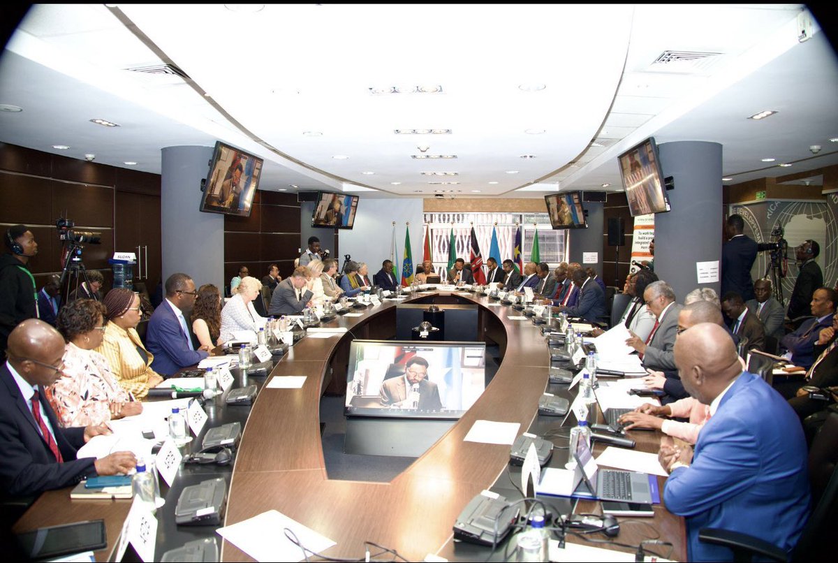 IGAD Secretariat (@igadsecretariat) on Twitter photo Driving Resilience and Economic Unity: IGAD at the 25th Horn of Africa Initiative Ministerial
The IGAD Deputy Executive Secretary,H.E. <a href="/MAWareSO/">Mohamed Abdi Ware</a>, on behalf of the Executive Secretary, today participated in the 25th Ministerial Meeting of the Horn of Africa Initiative, held to Driving Resilience and Economic Unity: IGAD at the 25th Horn of Africa Initiative Ministerial
The IGAD Deputy Executive Secretary,H.E. <a href="/MAWareSO/">Mohamed Abdi Ware</a>, on behalf of the Executive Secretary, today participated in the 25th Ministerial Meeting of the Horn of Africa Initiative, held to