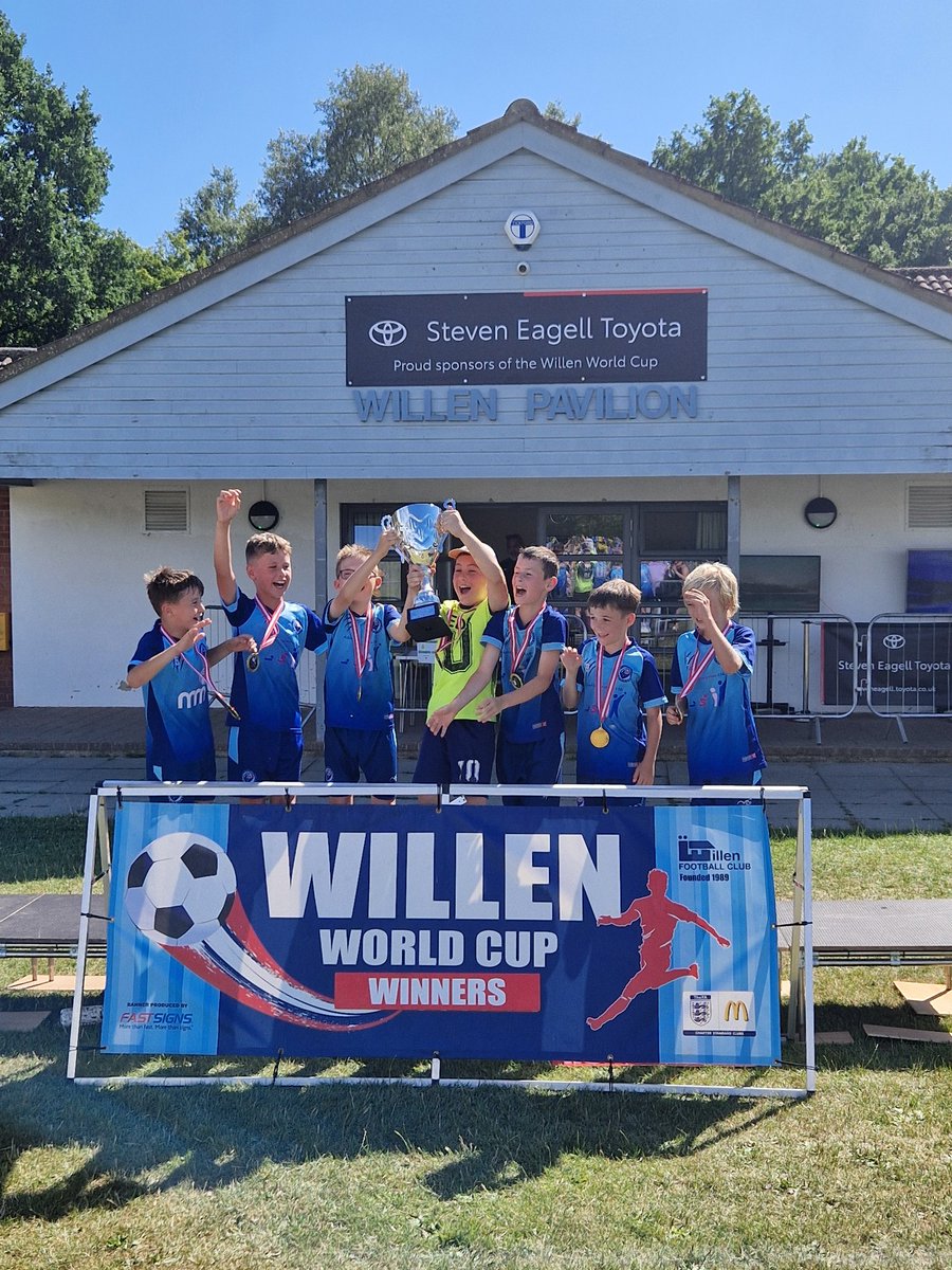 Good achievement by our Stony Stratford Town Tigers to win the main U9 Willen World Cup on penalties, just a week after losing another final on spot-kicks 👏🐯

Four tournament trophies in the cabinet now from this summer 🏆🏆🏆🏆⚽️