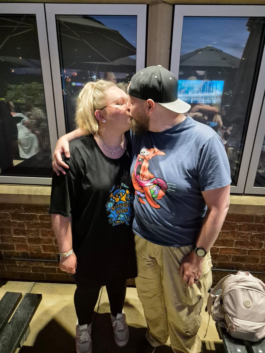 ๐ธ๐feelsiee๐๐ธ (@feelsieee) on Twitter photo And we like got engaged hehe ๐ <a href="/OrerenA/">Oreren #SoTFest</a> makes me a very happy women, n what better way through #seaofthieves <a href="/SeaOfThieves/">Sea of Thieves</a> โค๏ธโค๏ธโค๏ธ And we like got engaged hehe ๐ <a href="/OrerenA/">Oreren #SoTFest</a> makes me a very happy women, n what better way through #seaofthieves <a href="/SeaOfThieves/">Sea of Thieves</a> โค๏ธโค๏ธโค๏ธ