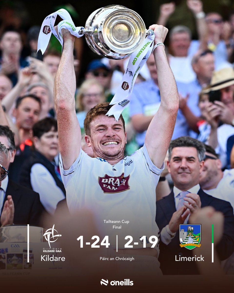 ONeills1918's tweet image. Tailteann Cup Champions 🏆
Trailing by two following Limerick’s second goal, @KildareGAA then rallied late with an eight-point haul in a crucial 15-minute spell to win 1-24 to 2-19! 🔥
The Lilywhites now return to the All-Ireland SFC in 2026! 🤍
#GAA #Kildare #TailteannCup