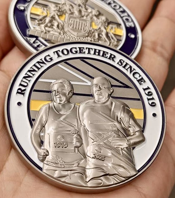 aidanbkelly's tweet photo. Brand new challenge coin for The Met Police Athletics Club 

Limited run of 100 with money going to Care of Police Survivors 

https://t.co/T0w9aOBXnC https://t.co/6JCLHSfaYa