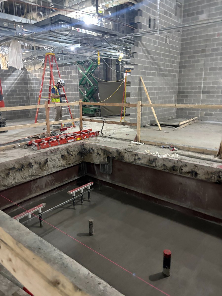 ZacharyLeonsis's tweet image. Construction at Capital One Arena is in full swing. 🚧✨
From infrastructure upgrades to expanded square footage and redesigned fan areas, every detail is focused on delivering an unforgettable experience for the community @MSE serves.
@CapitalOneArena has long been an anchor…