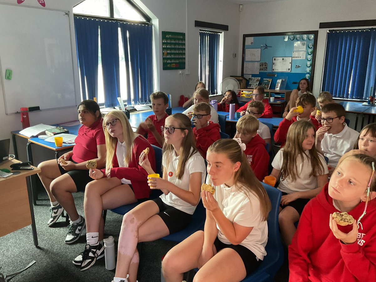 Mr Possible (@mrpossibley6) on Twitter photo Thank you for the yummy cookies for our reading treat <a href="/MrsPetchY6/">Mrs Petch</a> <a href="/BoothferryPS/">Boothferry Primary #weareBoothferry</a> Thank you for the yummy cookies for our reading treat <a href="/MrsPetchY6/">Mrs Petch</a> <a href="/BoothferryPS/">Boothferry Primary #weareBoothferry</a>