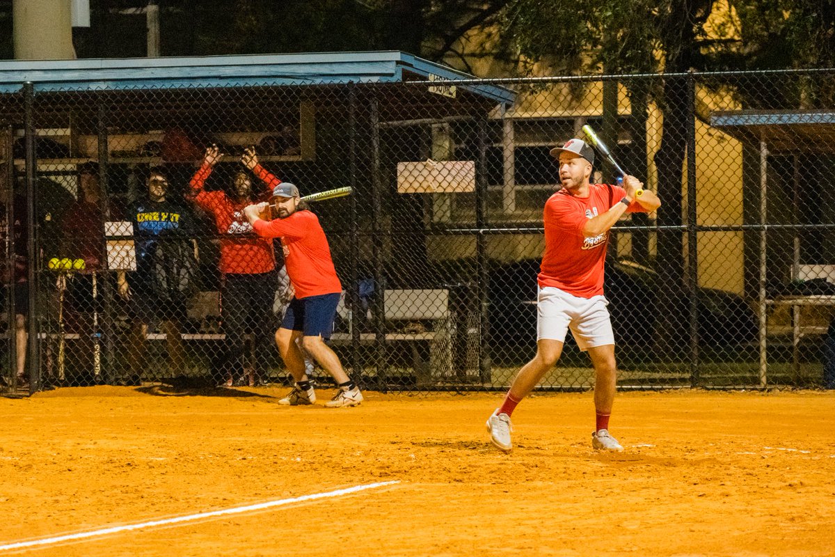 StPeteParksRec's tweet image. It's game on with our Adult Sports Leagues! We've have leagues for basketball, kickball, flag football, and softball. Grab your friends and register for a league.
📅 Registration open until July 29.
👉 Details + sign-up: stpeteparksrec.org/adultsports