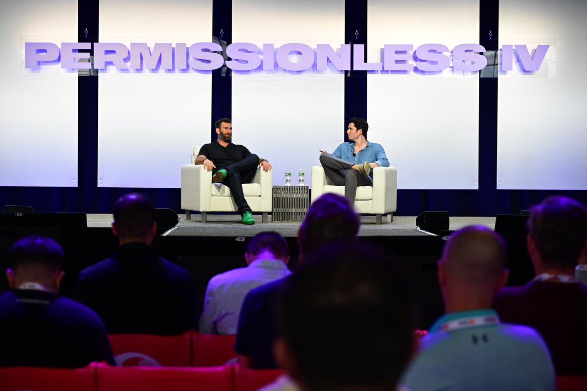 O2Eventworks's tweet image. For the main stage at the crypto conference, we fabricated a suspended 23' long vinyl sign, made with custom CNC-cut lettering on Lexan. A clean, bold focal point to anchor the room. 

#Fabrication #EventDesign #CustomBuilds