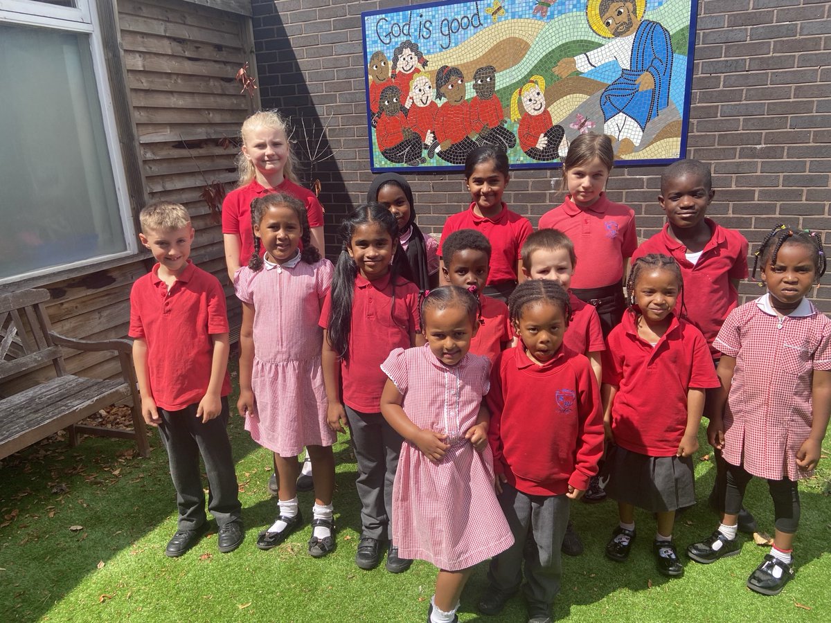 stwilfshulme's tweet image. Congratulations to our Gold Card winners today ⁦@RCSalfordEd⁩