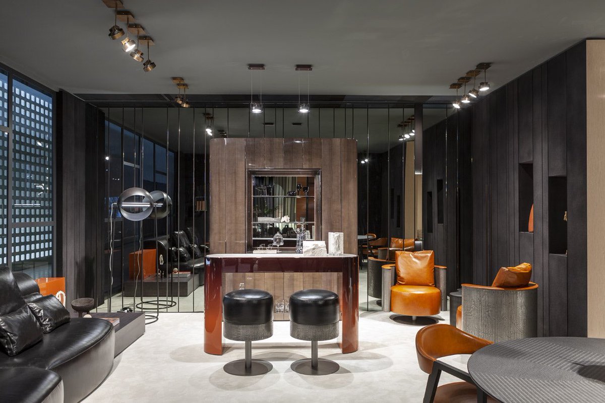 MateriaMiami's tweet photo. Visit our showroom at MATERIA Collection and unlock endless creative possibilities. Explore a curated selection of diverse finishes and innovative features that enable designers to refine and elevate their concepts. https://t.co/Qmib2i45WP