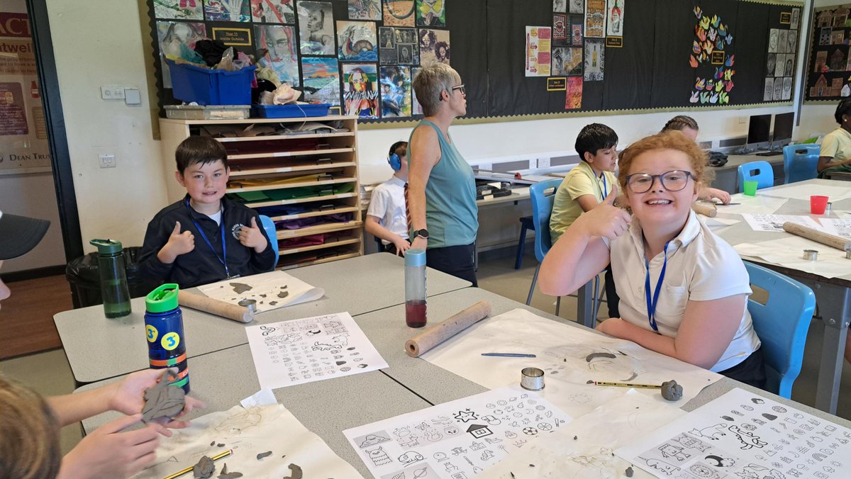 Y5 had a super taster day at the Dean's Trust on Friday.