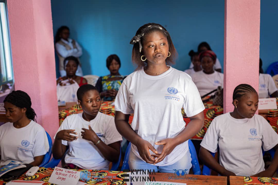 mwanamke_kesho's tweet photo. Workshop completed for young women in Kalehe, following Kabare, This initiative is part of the Wasichana Na Amani project funded by @KvinnaKvinnaINT and UNPBF, focused on Advocacy and Lobbying related to Peace and Security, Social Media Communication, and Political Participation https://t.co/13y22fyMjP