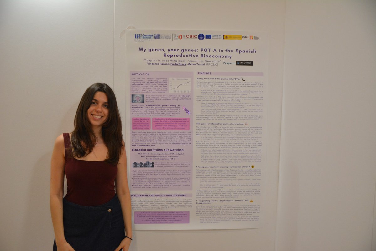 La primera edición del IPP Summer School contó con una sesión de posters de las investigadoras e investigadores predoctorales del Instituto de Políticas y Bienes Públicos. La sesión se llevó a cabo en la sala de exposiciones temporales del Museo de Arte Contemporáneo de Fregenal.
