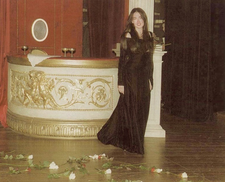 archiveadjani's tweet image. isabelle adjani after her first representation of la dame aux camélias in paris (2000)