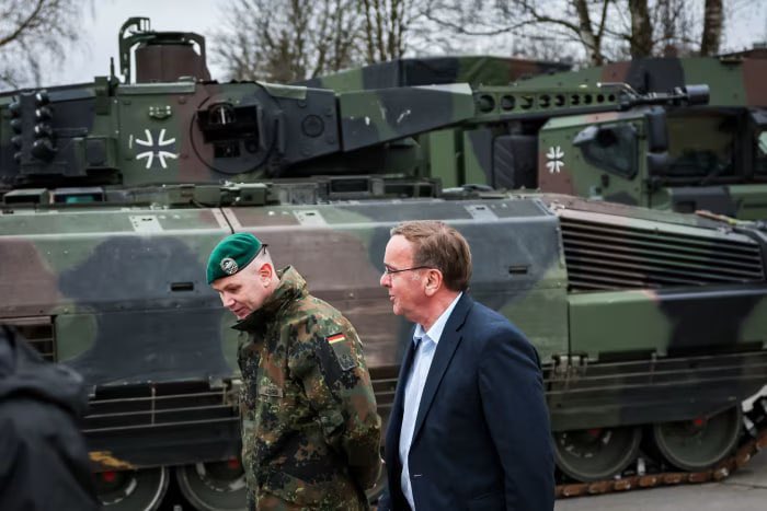 UkrReview's tweet photo. 🫡🇩🇪 In case of Russian attack on NATO, German troops will be ready to kill Russian soldiers, — Defense Minister Pistorius https://t.co/LWKuus1RhC