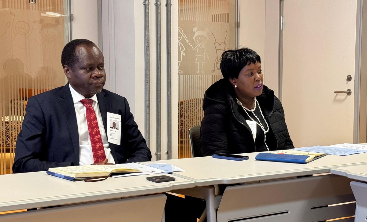 ShaheenSnilofer's tweet image. Today, I was honoured to host Madam @IpatoSurum, Chair of the @AFGMBoard, and her team. We reflected on the progress & challenges ahead on Ending FGM by 2030 through initiatives like @GPtoEndFGM with support from @UNICEFKe together with @UNFPAKen to #EndFGM in #Kenya. Our…